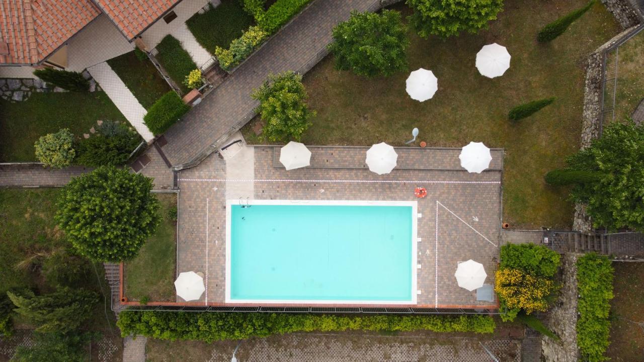 Noi 2 Vacanze - Il Nido Di Gina Contignano Ngoại thất bức ảnh